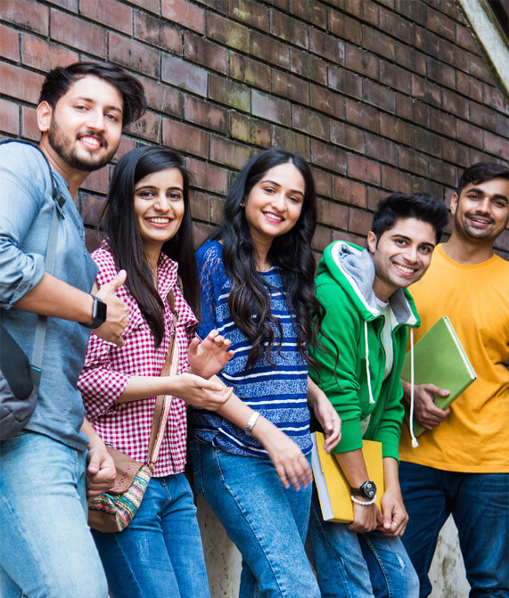 Altus Knowledge students and faculty